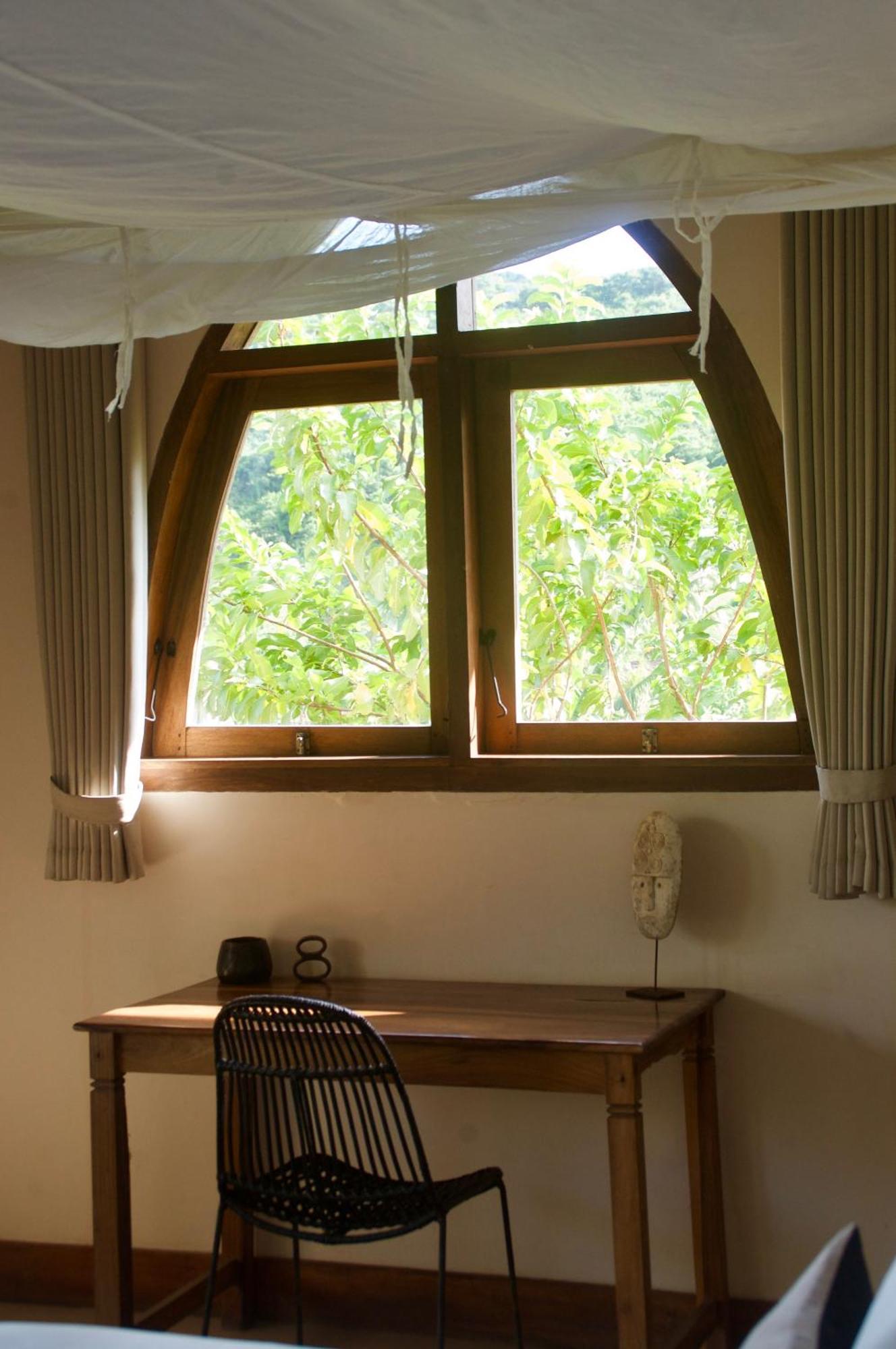 Owa Lodge Areguling Kuta  Rum bild